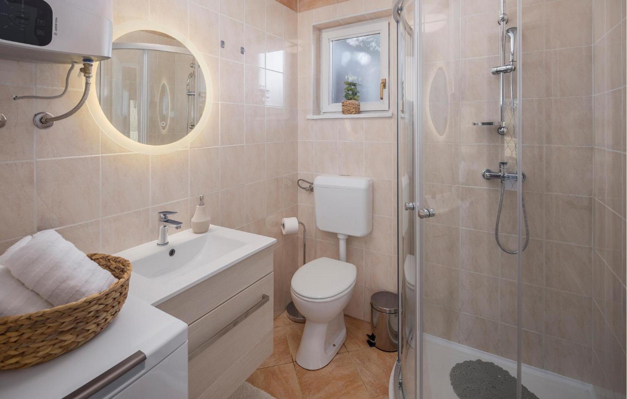 2 Bedroom Lovely In * Rovinj